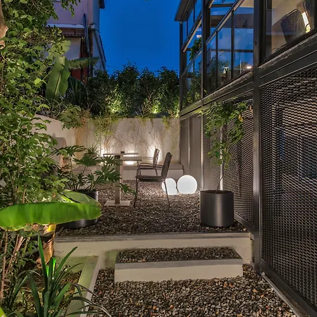 Bitzaro Boutique Hotel-3