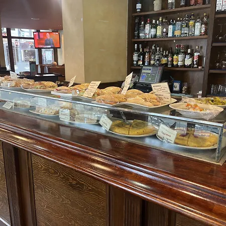 Bilbao Rooms & Kitchen Zorroza-3