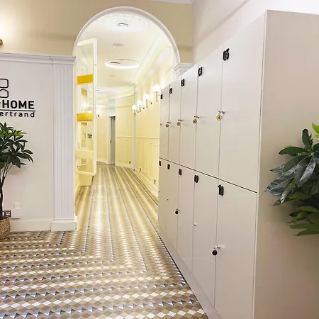 Feelathome Casa Bertrand-3