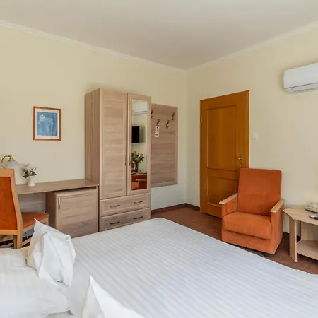 Hotel Molnár-2