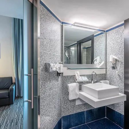 Best Western Plus Hotel Universo-3