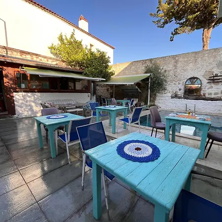 Alacati Asmali Konak Hotel-3