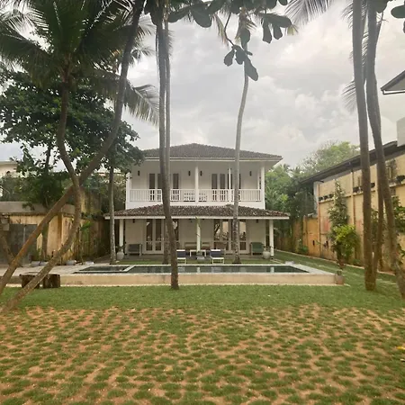 Villa Inlet Galle-2