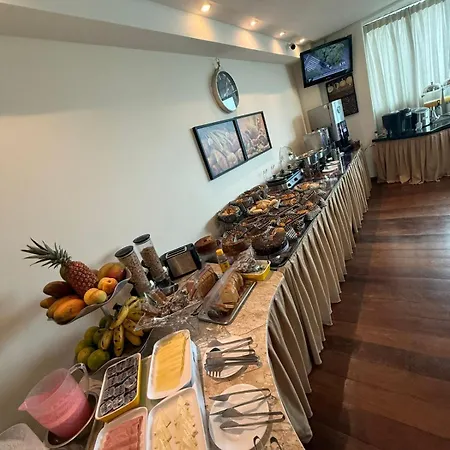 Master Plaza Hotel-3