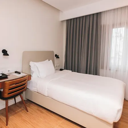 Hotel Theatro- City Center-3