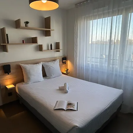 Nemea Appart Hotel Elypseo Strasbourg Port-2