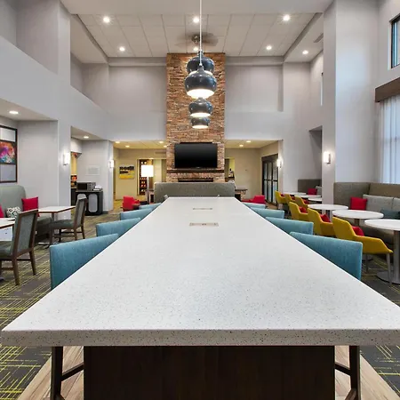 Hampton Inn And Suites St. Cloud-2