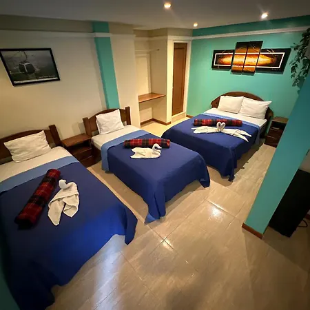 Hotel Muevete Por Vargas-2