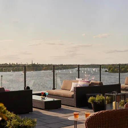 The George Hamburg-3
