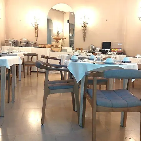 Hotel Dandy Rouen Centre-3