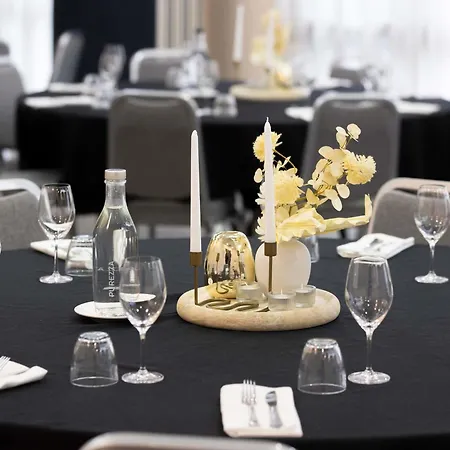 Mercure Newcastle-3