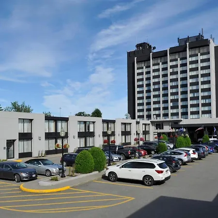 Travelodge By Wyndham Quebec City Hotel & Convention Centre-2