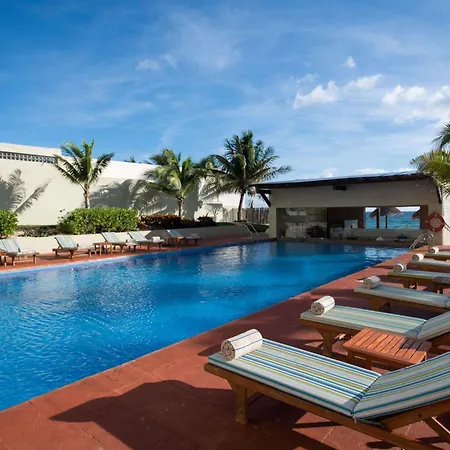 Club Regina Cancun-3