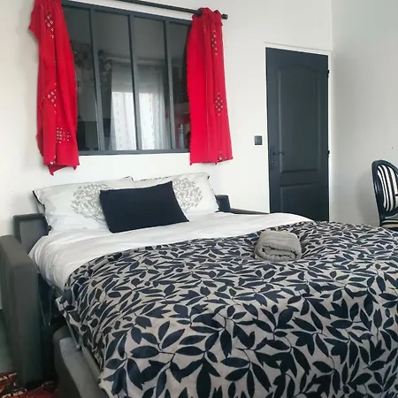 La Suite 27, charme, calme et confort, proche gare et centre ville-3