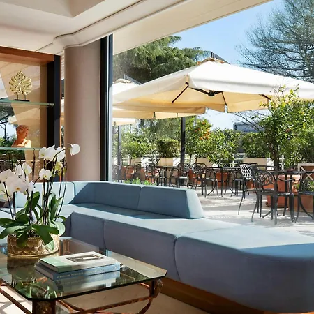 Courtyard By Marriott Rome Central Park-3