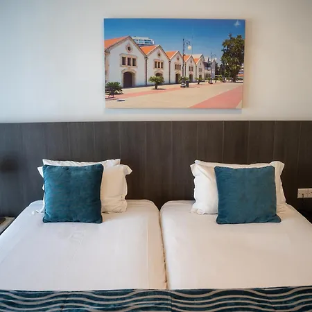 Mikes Kanarium City Hotel-2