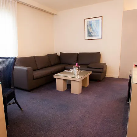 Leonardo Hotel Charleroi City Center-2