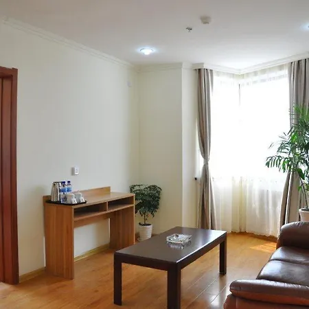 Super 8 Hotel Qingdao Railway Station Gui Zhou Road-3