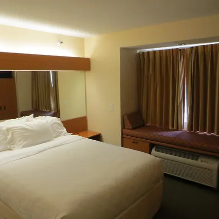 Microtel Inn & Suites By Wyndham Colfax-2