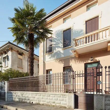Juliet House-2