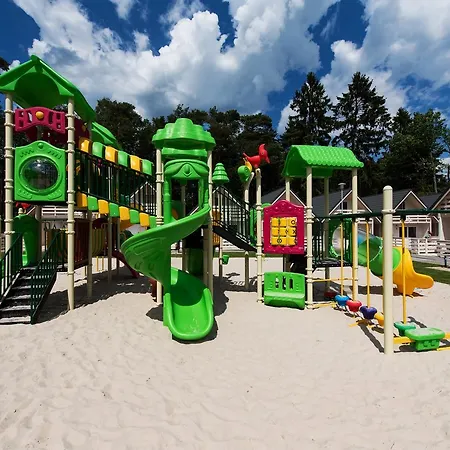 Holiday Park & Resort Pobierowo - Calodniowe Animacje I Podgrzewany Basen W Cenie-3