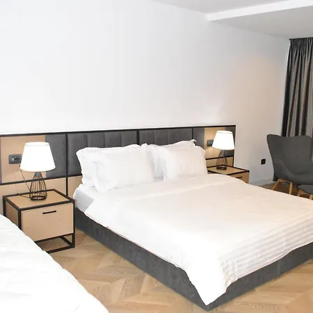 Prime Hotel-3