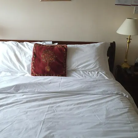 Corncroft Guest House-3