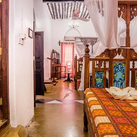 Zanzibar Coffee House-2