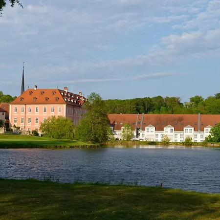 Golfhotel Schloss Reichmannsdorf-3