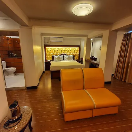 Clover Hotel-3