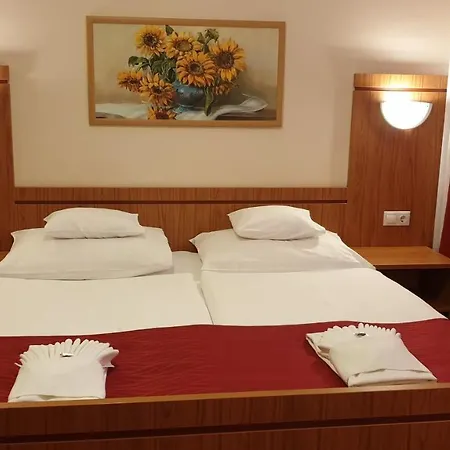 Diana Club Hotel-2