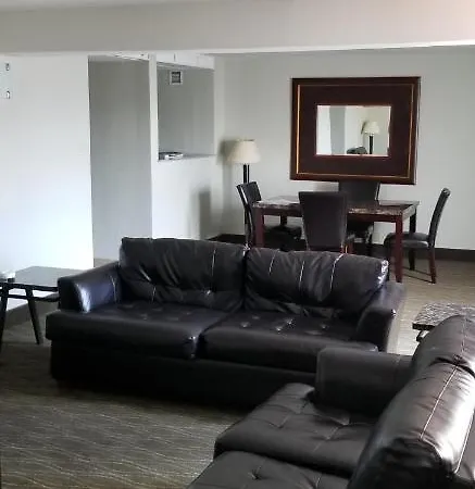 Wyndham Garden Lafayette-2