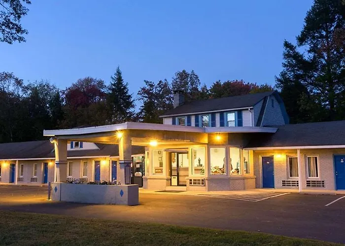 Pocono Night Lodge Bartonsville