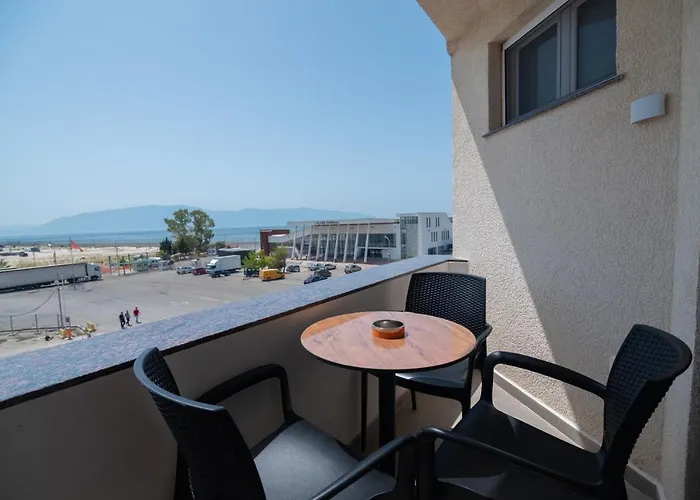 Hotel Portside Gf