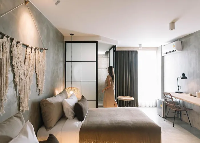Glory Wabi Sabi Hotel 清迈古城荣耀侘寂酒店