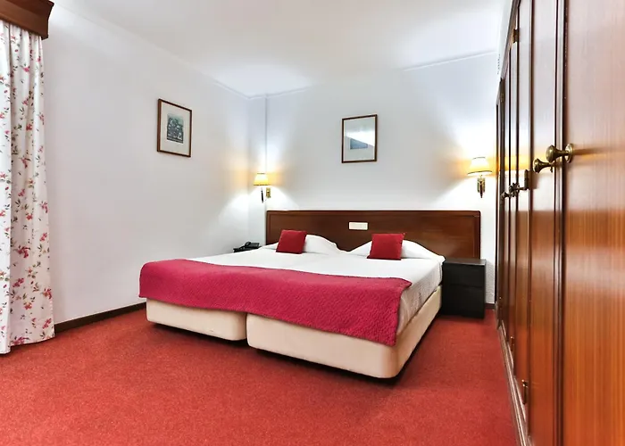 Hotel Arangues