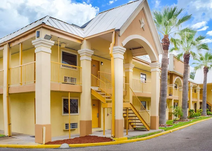 Rodeway Inn & Suites Houston Near Medical Center