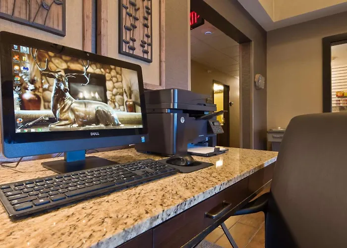 Best Western Plus Deer Park Hotel And Suites