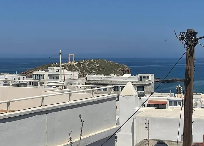 Hotel Burgos Barrio Naxos City