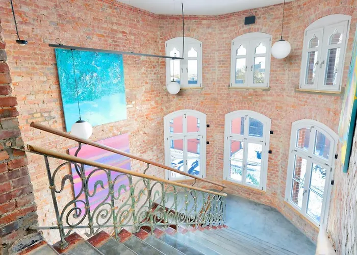 Arche Dwor Uphagena Gdansk
