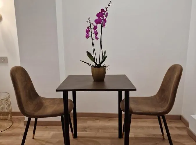Cuma Suites