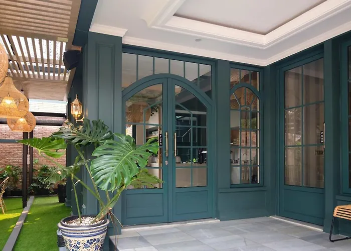 Hotel Casa Living Senopati Jakarta
