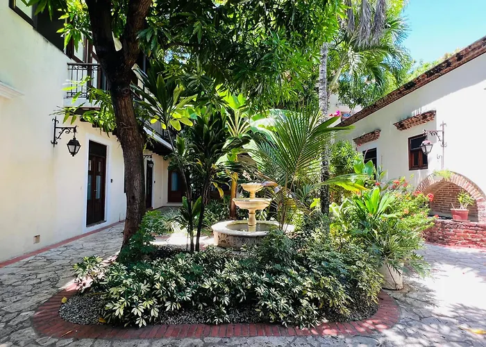 Paseo Colonial - Sanctuary #2