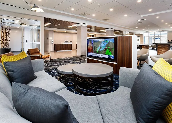 Courtyard By Marriott Pensacola I-10 West