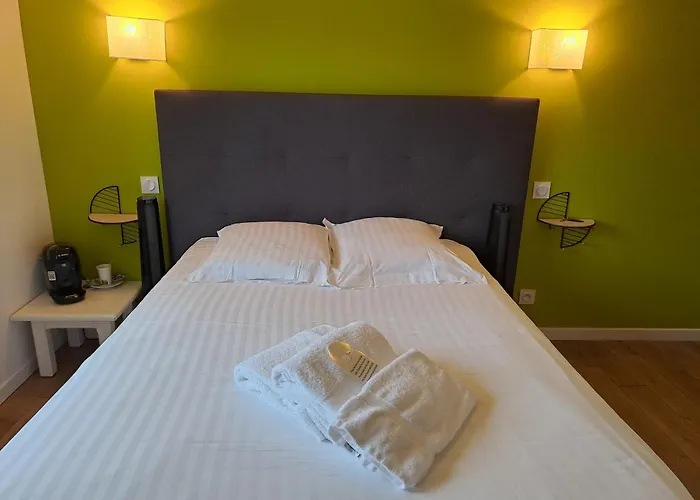 Hôtel L'Auberge Canaulaise