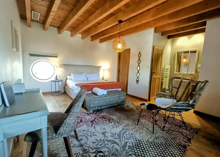 Les Chambres De La Renaissance
