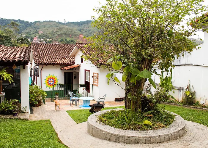 - Casa Pitanga - Acomodação lindíssima pertinho da Igreja do Rosário