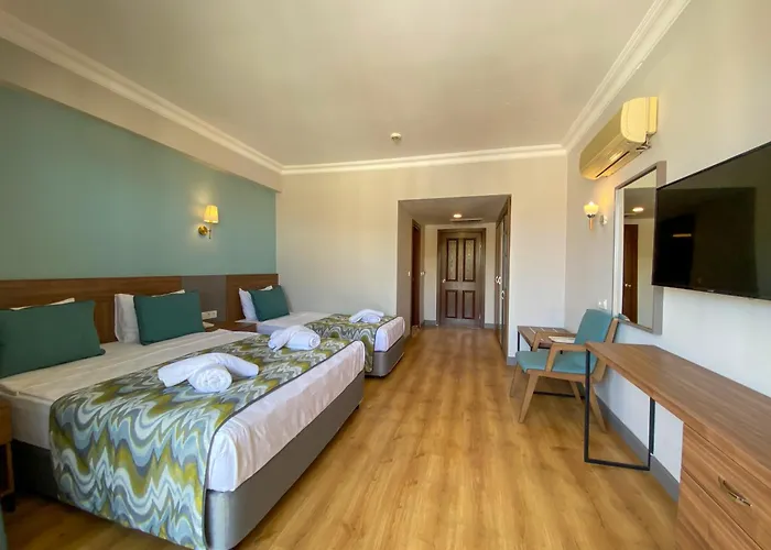 Side Village Family Suite