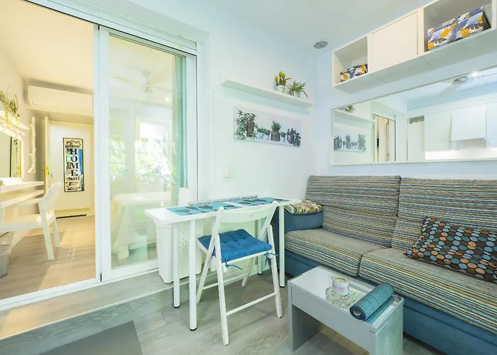 Cubo'S Poseidon Suites 3 & Pool For Adults
