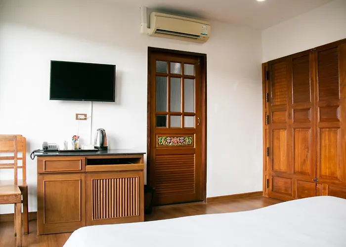 Lamphu Tree House Boutique Hotel